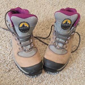La Sportiva Women's Athletic Shoes - Tan and Gray with Purple Accents